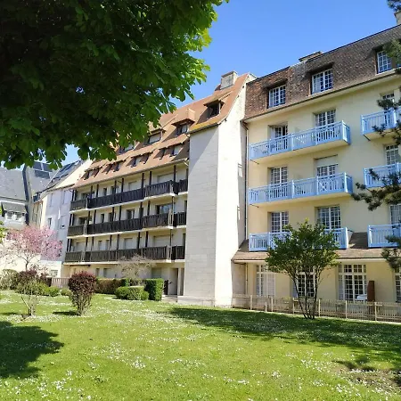 Castel Saint Clair *