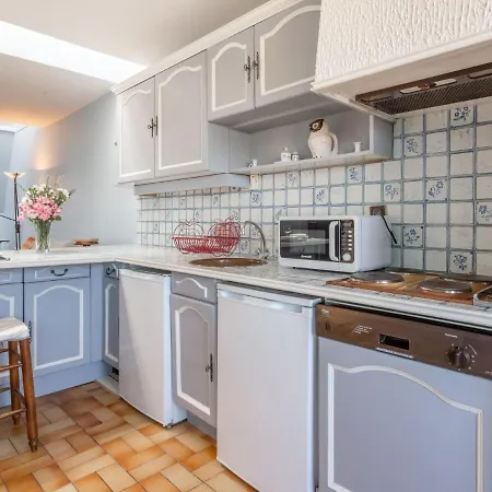Appartement Castel Saint Clair *